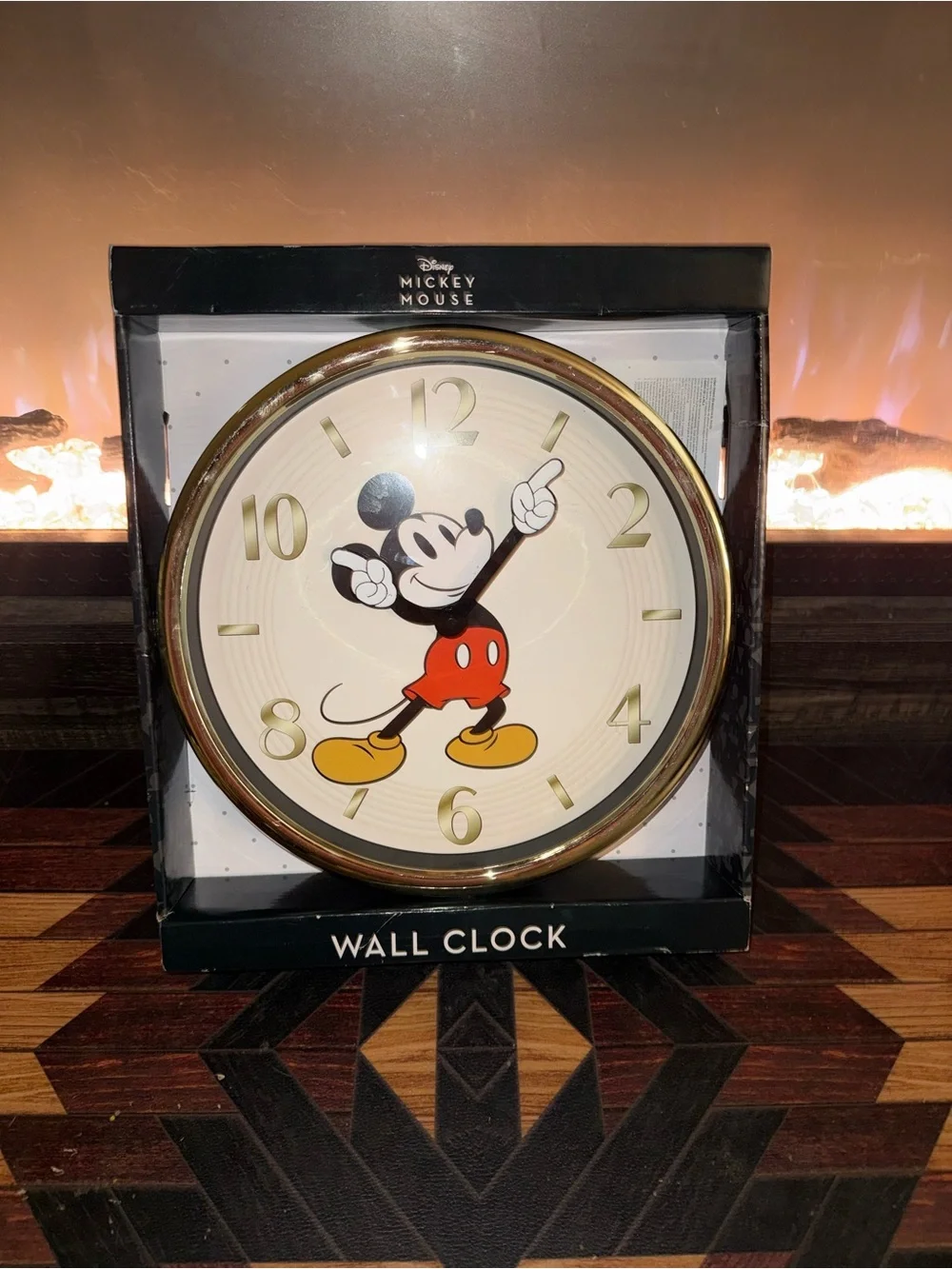 Mickey Mouse Retro Art Master Clock